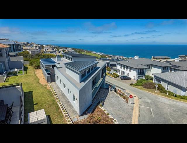 3 BEDROOM HOUSE FOR SALE IN PINNACLE POINT GOLF ESTATE